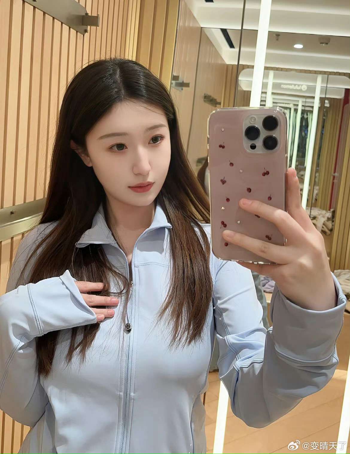 【合集】准星辅助🔥微博内置模块🔥亿图看美女软件🔥